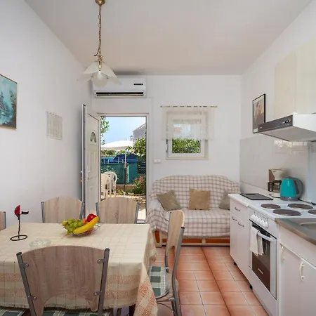 Near Babic Lejlighed