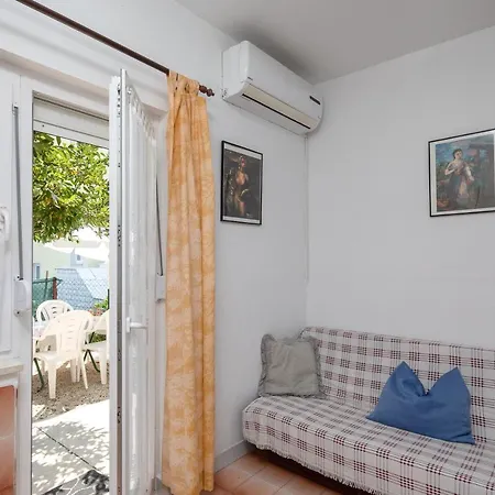 Apartament Near Babic