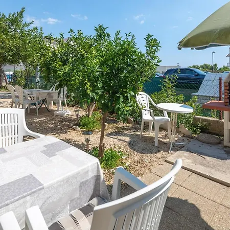 Near Babic Apartamento Split